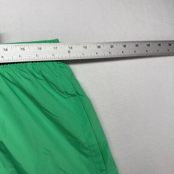 Under Armour Shorts Mens XL Green Essential Volley Woven Flex Lightweight NEW - Picture 3 of 10